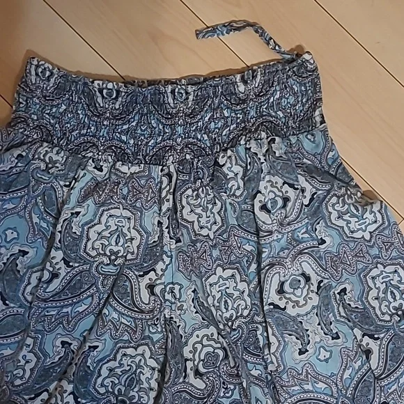 Wide Leg Pants - Picture 3 of 5